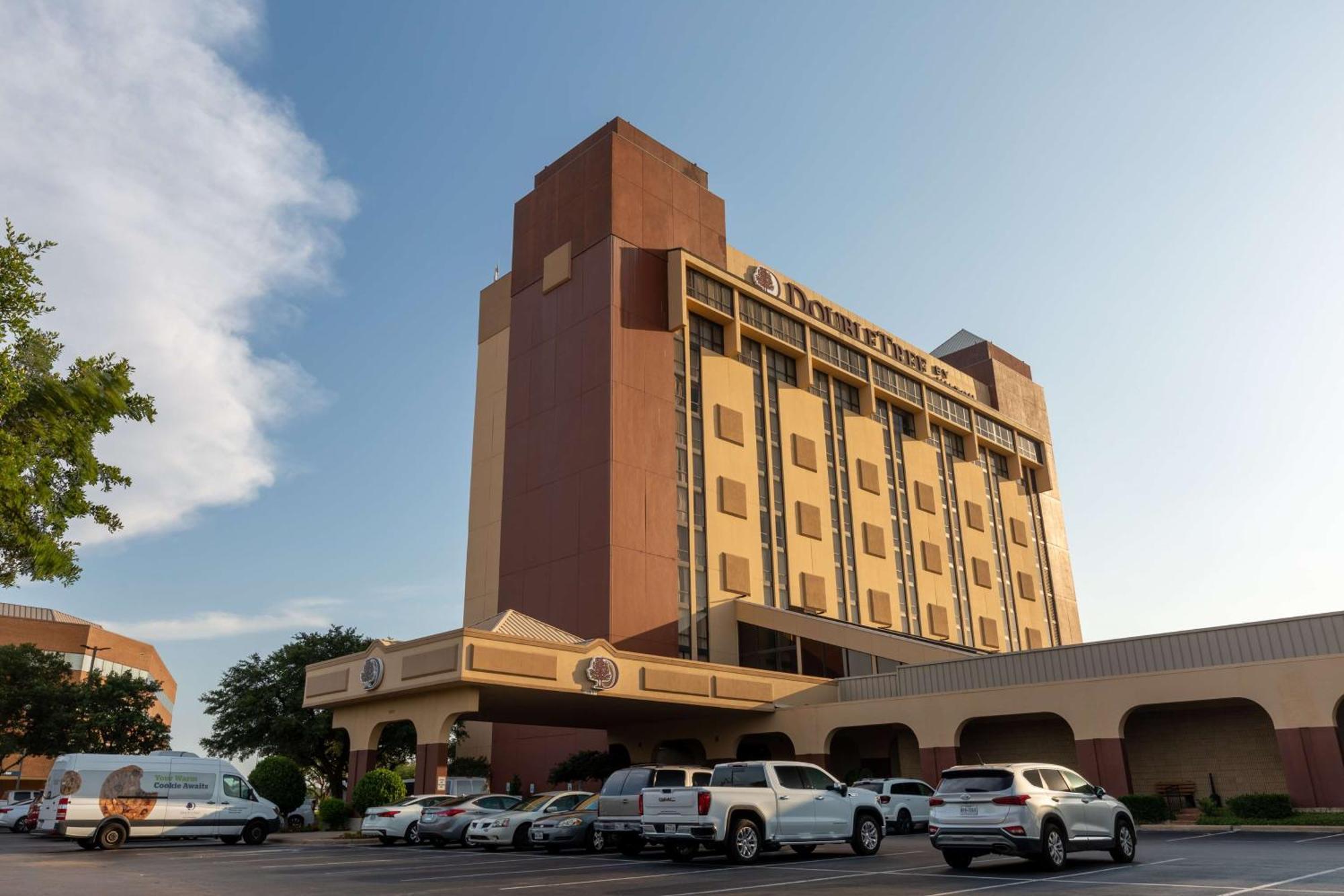 Doubletree By Hilton Dallas/Richardson Exteriér fotografie